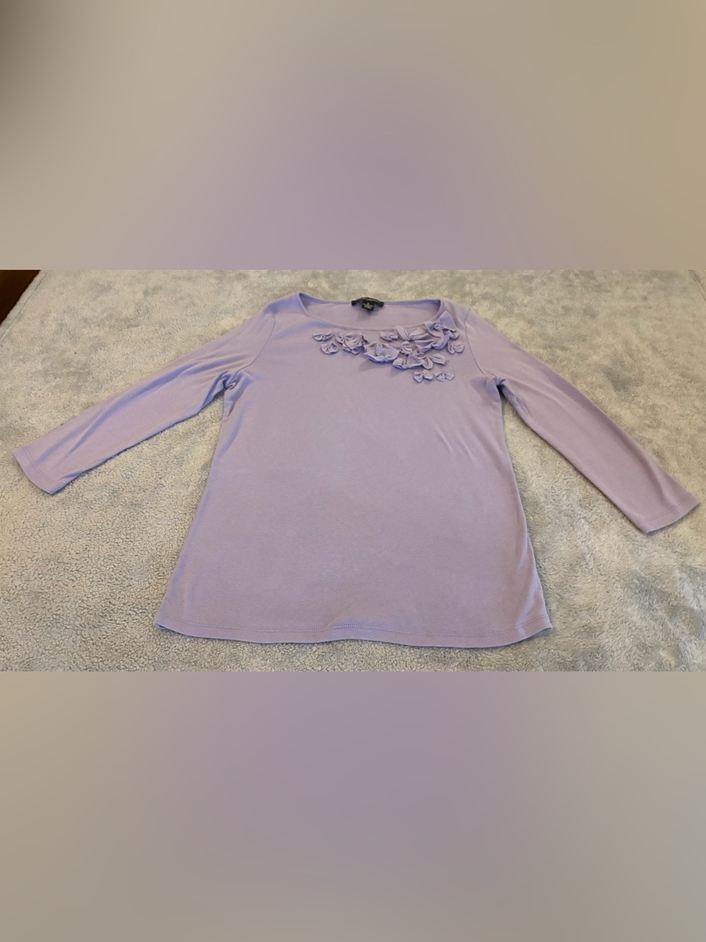 Women’s Designers Originals Lavender Floral-Applique 3/4in  Sleeve Top Size S